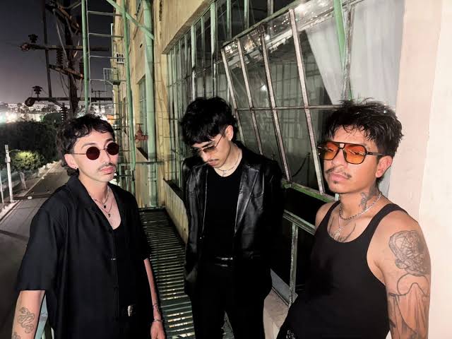 French police post punk com